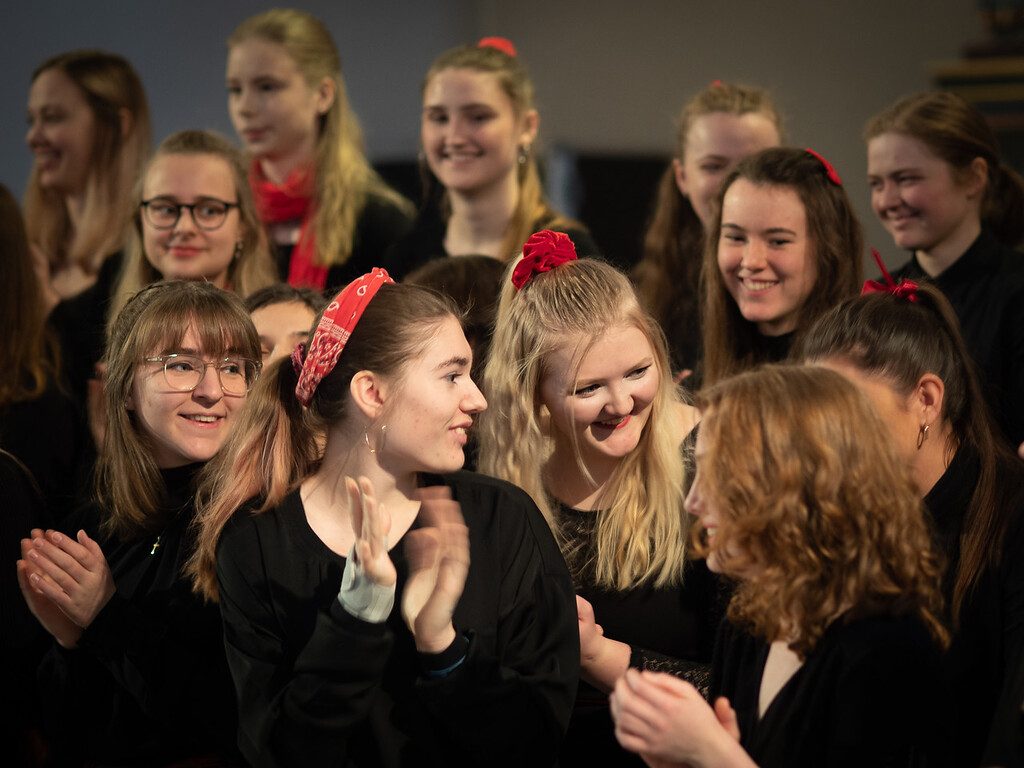 bilde viser elever på toneheim folkehøgskole.